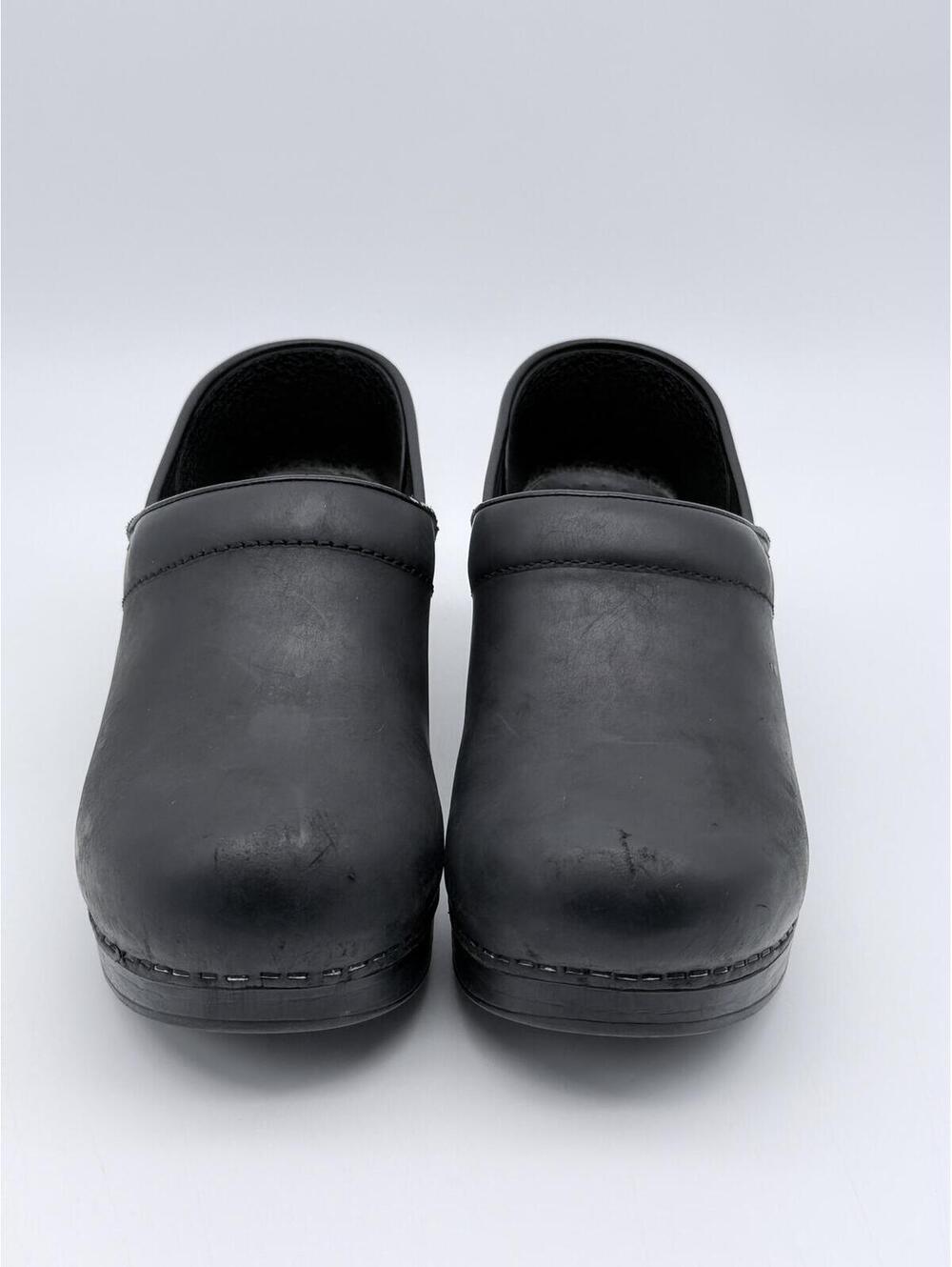 Dansko Professional Clogs, Black Oiled Leather, Womens‎ EU 38 / US 7.5-8 - Picture 2 of 12